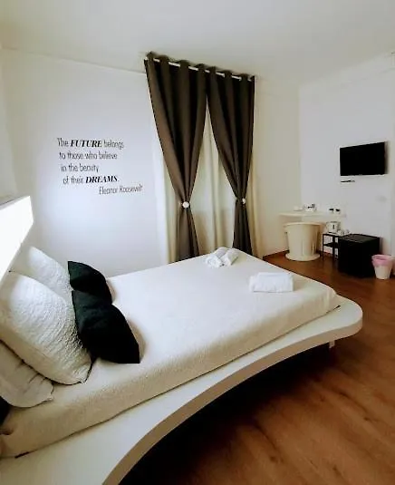 Guest house Timeline Cinque Terre By Ferry Hotel La Spezia